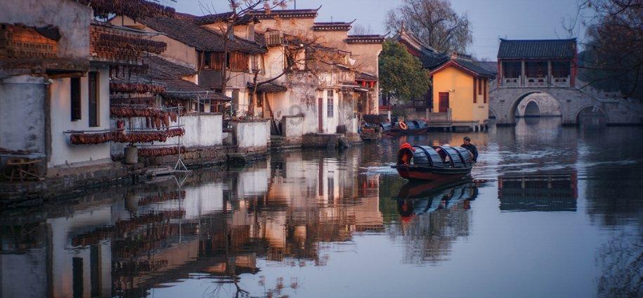 跳出深坑